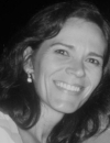 Dra. Adriana de Freitas Velloso