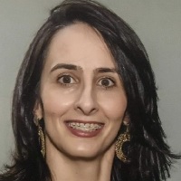 Dra. Andréa Aparecida Cunha Rezende