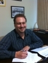Dr. Douglas Motta Calderoni