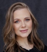Dra. Fernanda Roberta Lorenski