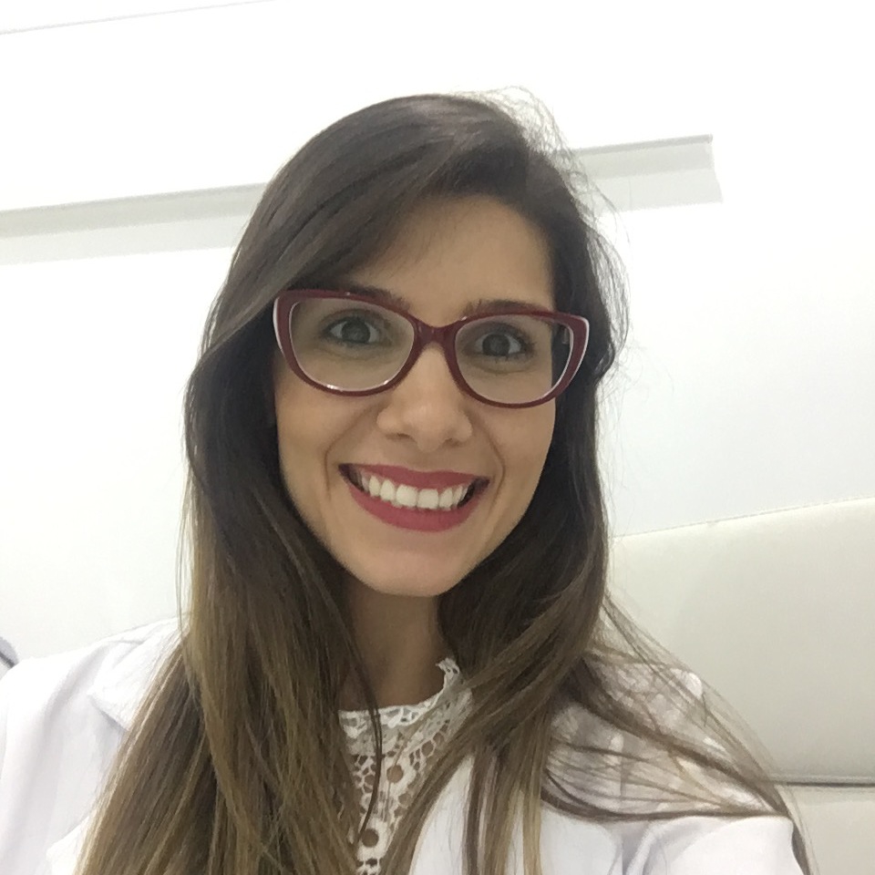 Dra. Karine Contadini Pinheiro