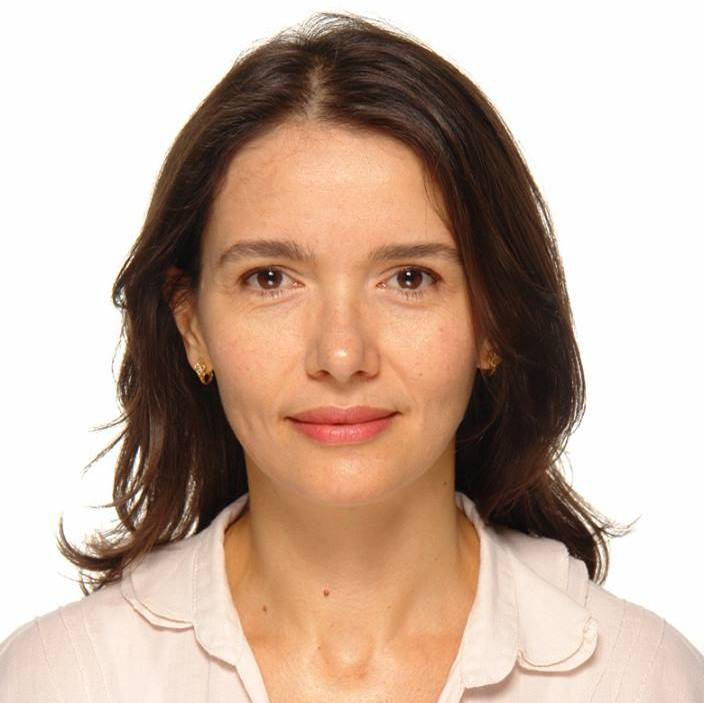 Dra. Loreni Carneiro de Siqueira Kovalhuk