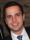 Dr. Matheus Moro Rabesquine