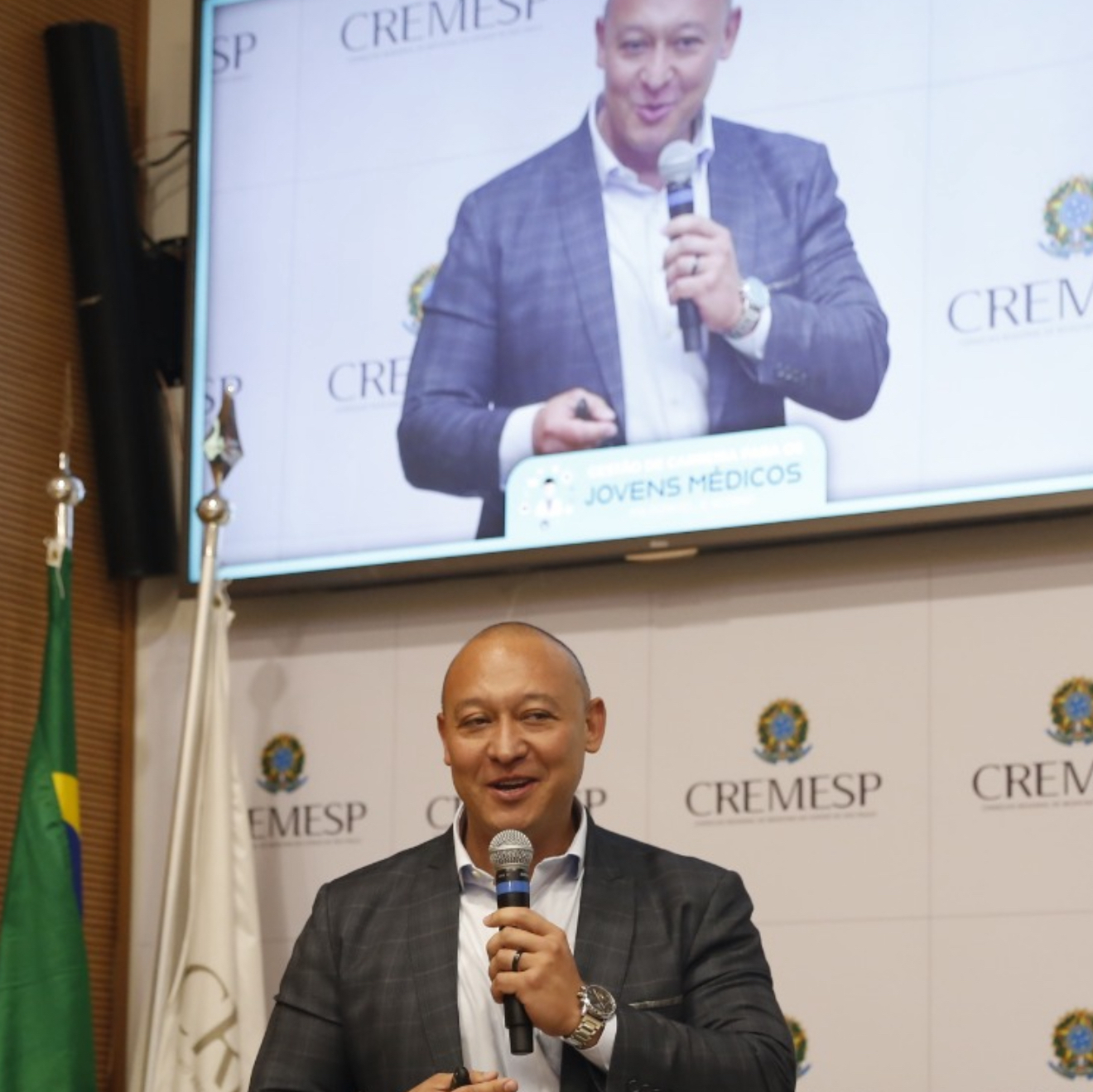 Dr. Alexandre Kataoka