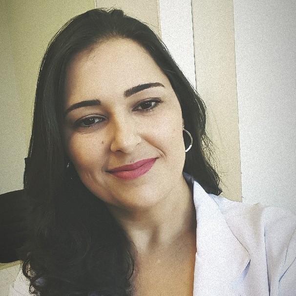 Dra. Marcela Borges de Oliveira Vianello