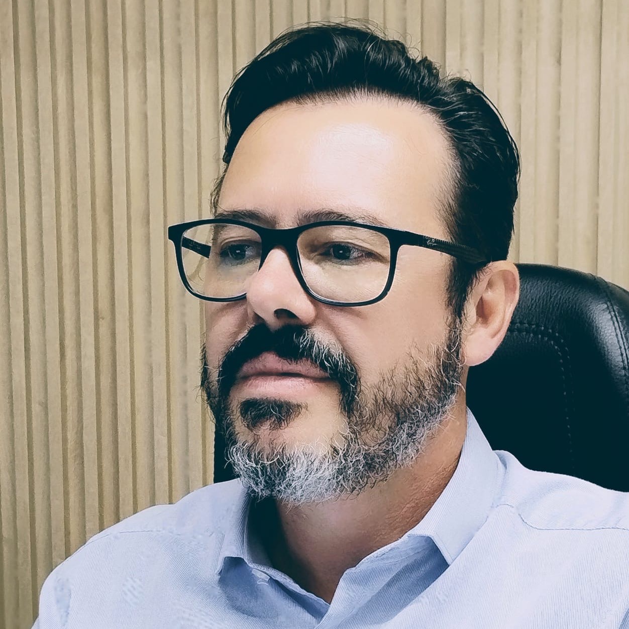 Dr. Andre Medeiros