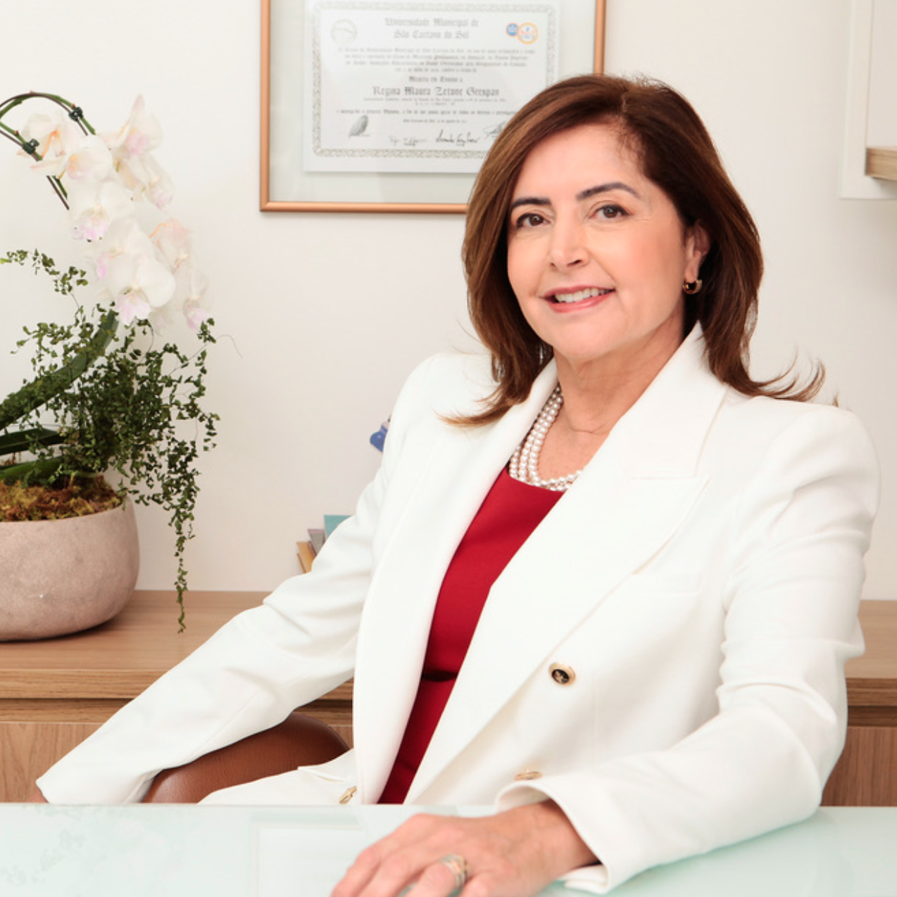 Dra. Regina Maura Zetone