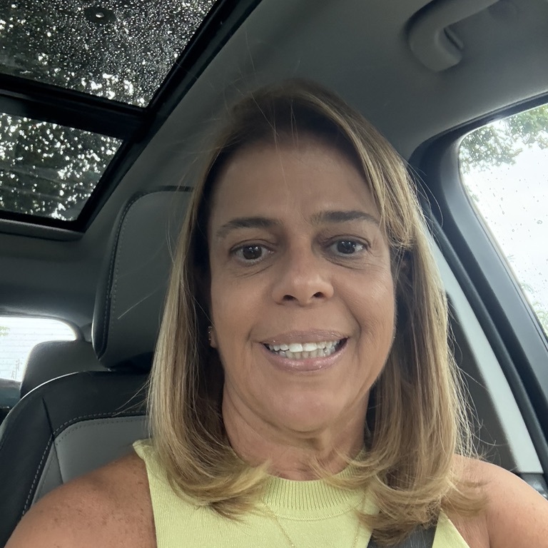 Dra. Marcia Maria Freire