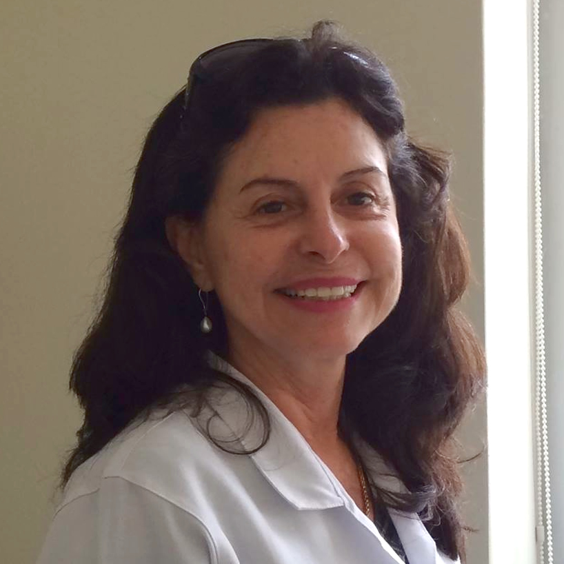 Dra. Yara Coimbra Moreira de Macedo Soares