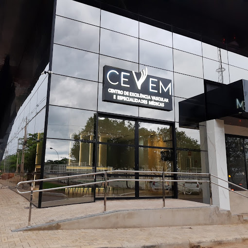 CENTRO DE EXCELÊNCIA VASCULAR E ESPECIALIDADES MÉDICAS (CEVEM)