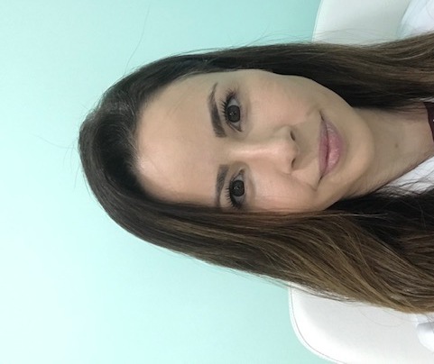 Dra. Karina Araujo Scotelaro Alves