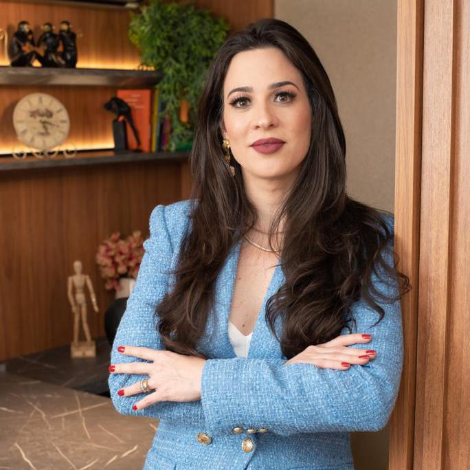 Dra. Karen de Vasconcelos Calixto