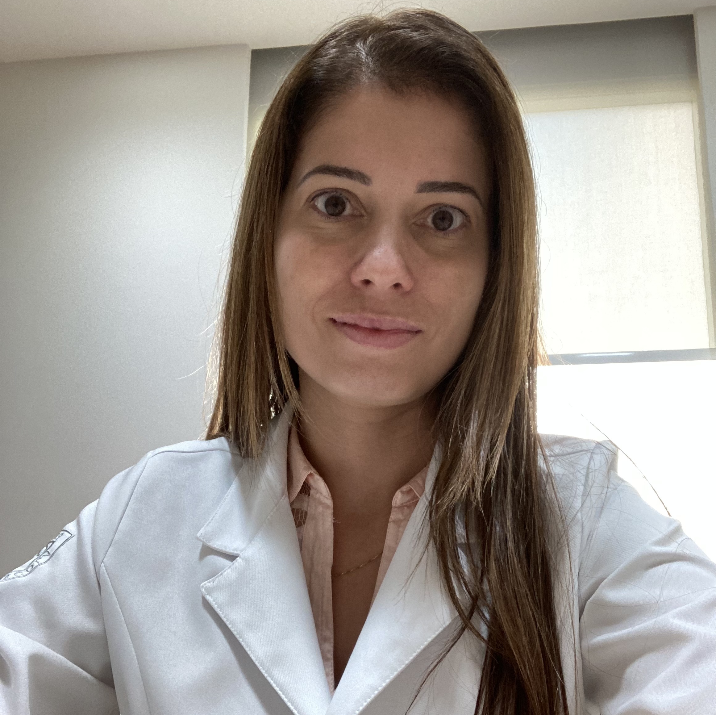 Dra. Melissa Gaspar Tavares