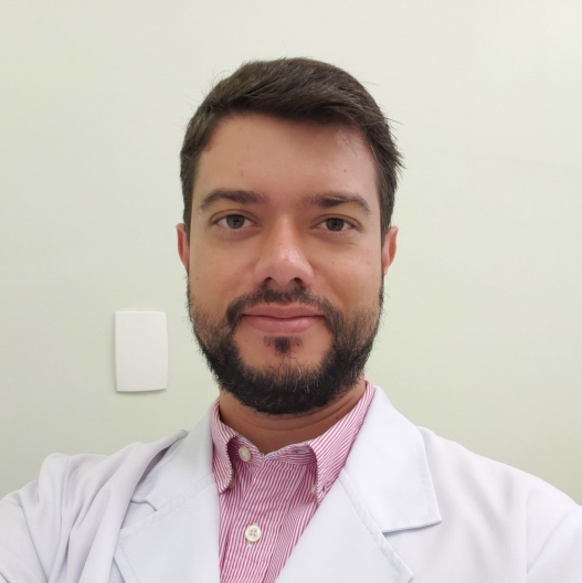 Dr. Glauber Teixeira Ervilha