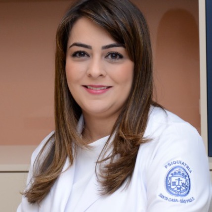 Dra. Carolina De Nardi Marçal
