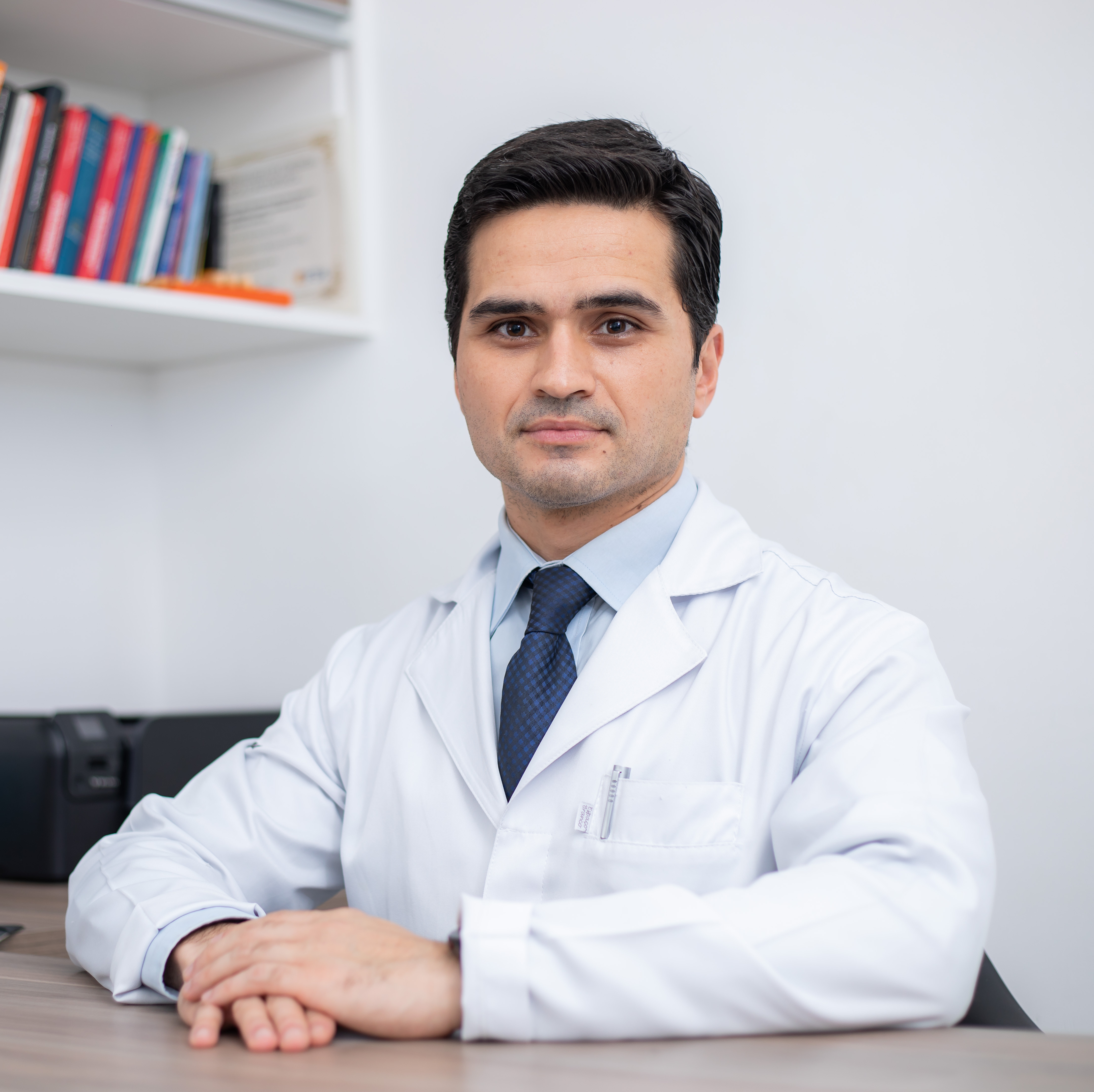 Dr. Marcos Edigar de Almeida Junior
