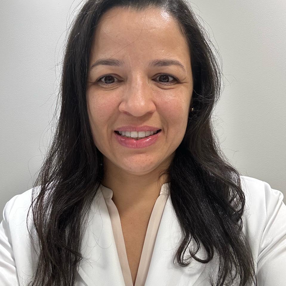 Dra. Maryanne Machado da Silva Canhos