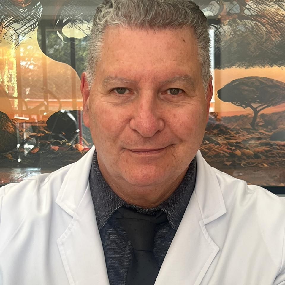 Dr. Glauco Filellini