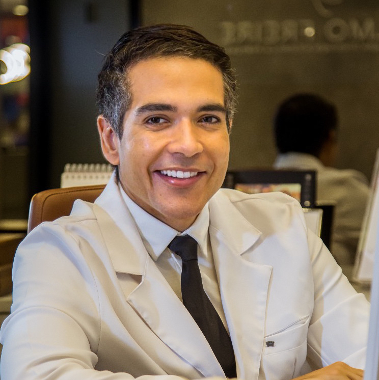 Dr. Delmo Freire de Menezes