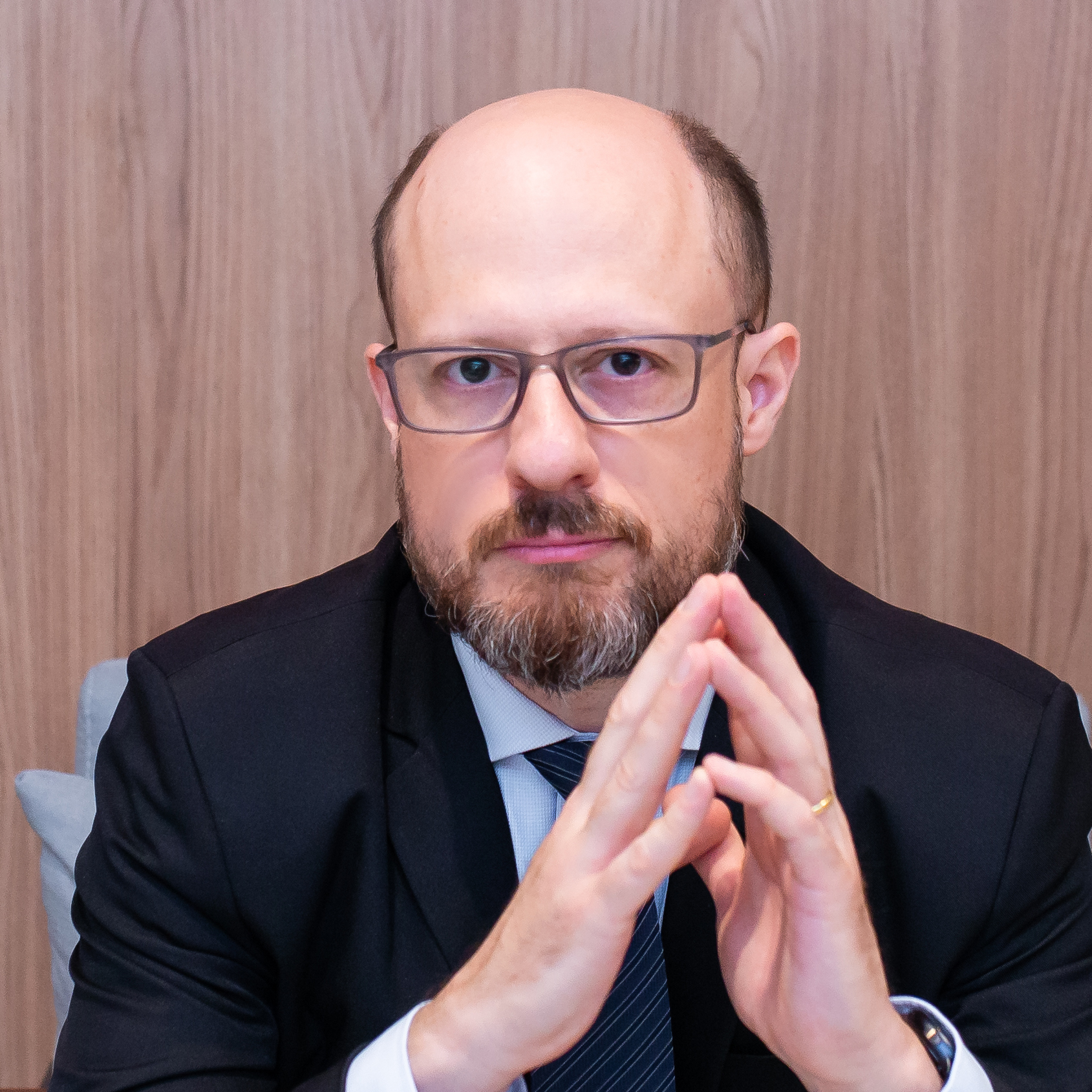 Dr. Márcio Alexandre Pena Pereira