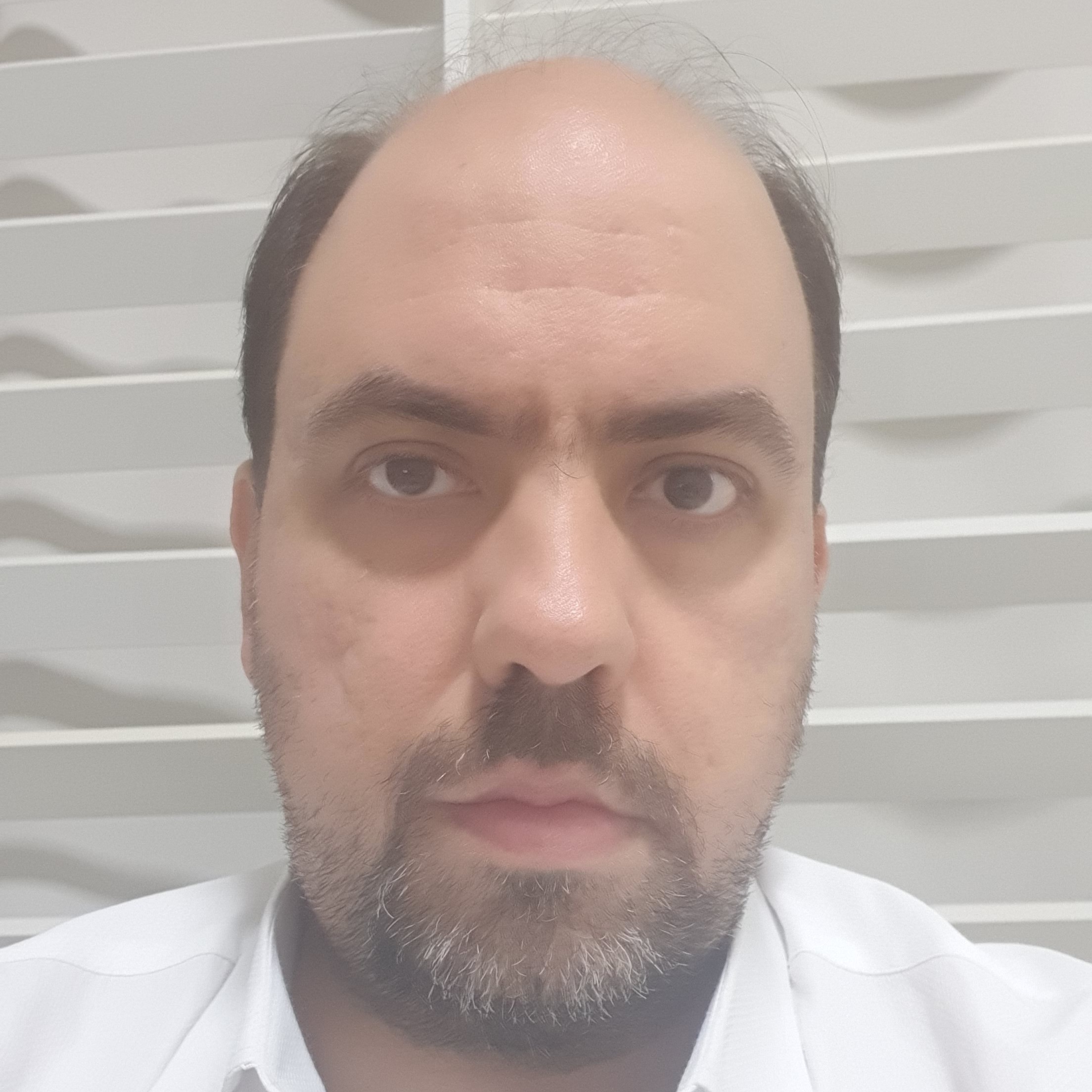 Dr. Victor Nacib Lauar
