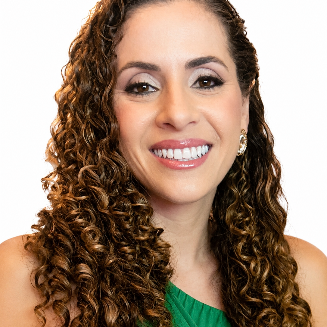 Dr. Adalva Carneiro de Miranda