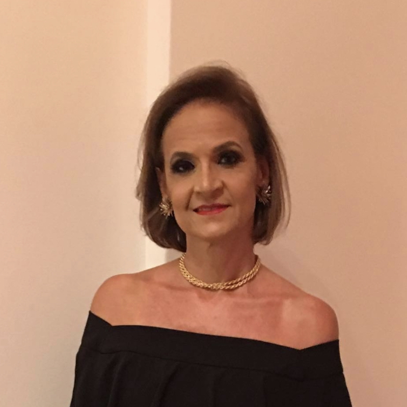 Dra. Suse Arnaut da Costa Eiras de Souza